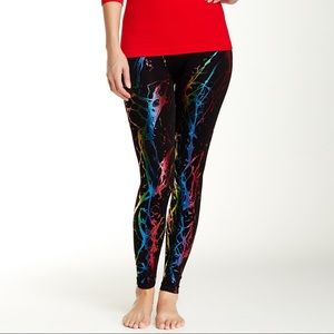 NEW Electric Yoga Metallic Graffiti leggings M/L
